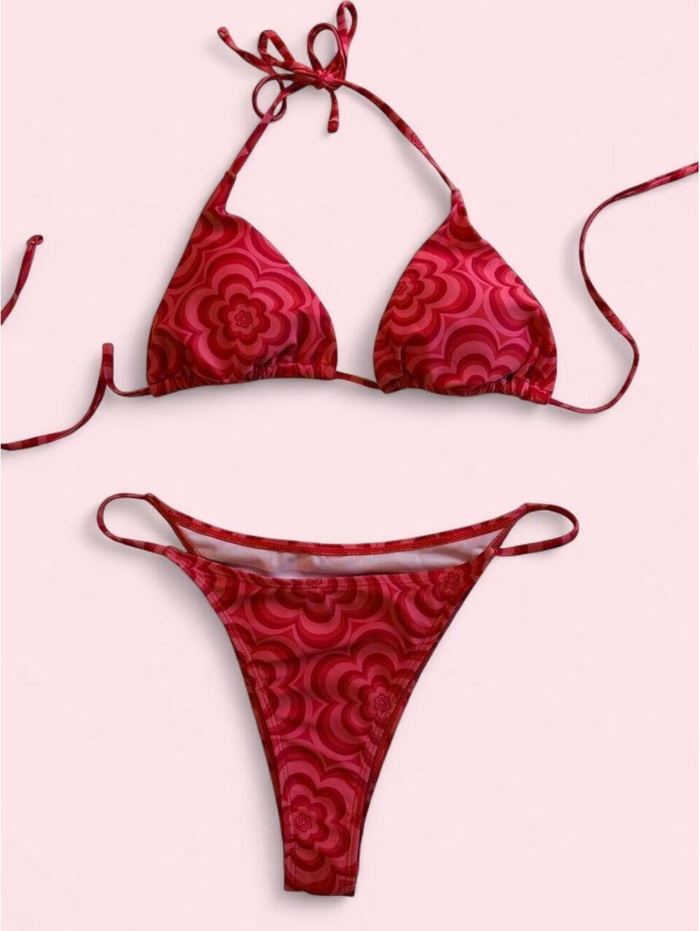 🌺 Pink & Red Retro Floral String Bikini Set